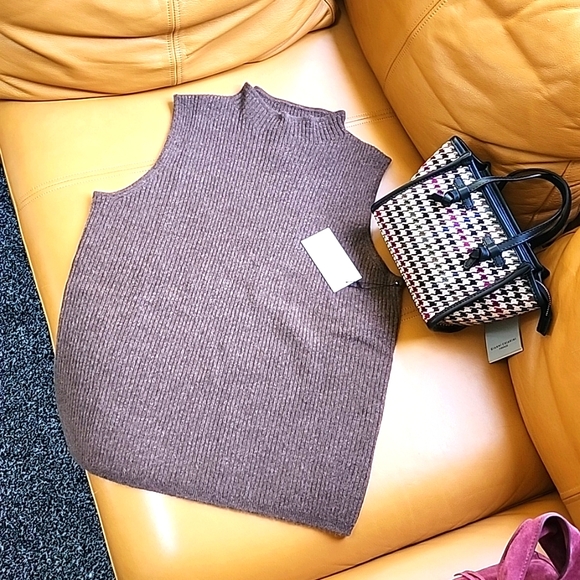 cashmere top - Picture 4 of 7